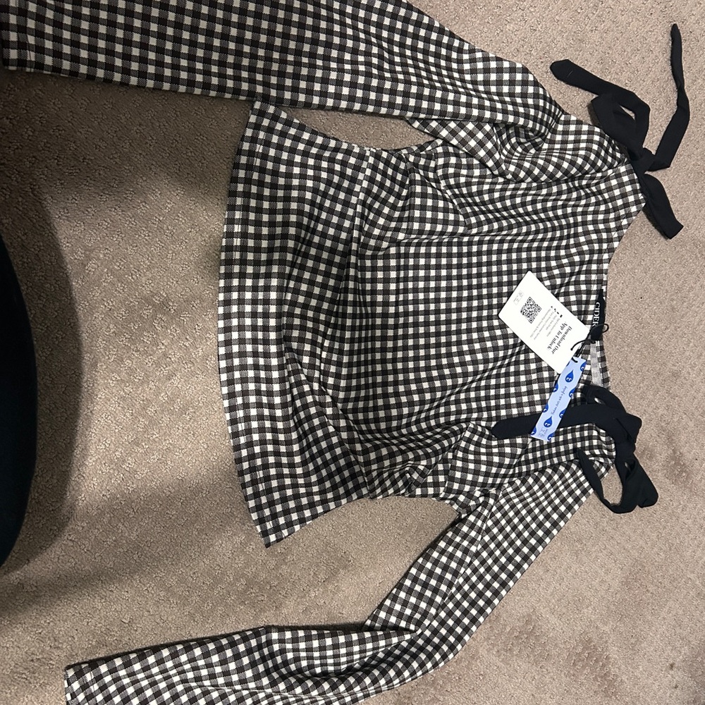 Cider Black and White Checkered Top